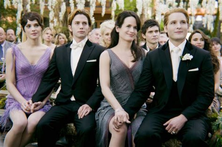 EXCLUSIVE! Peter Facinelli To Producers: Please Keep The Sex Scenes In 'Breaking Dawn' PG-13 So My Daughter Can Watch!