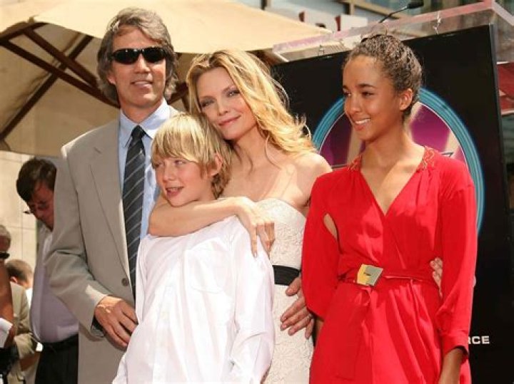 Facts About David E. Kelley & Her Ex – Hollywood Life