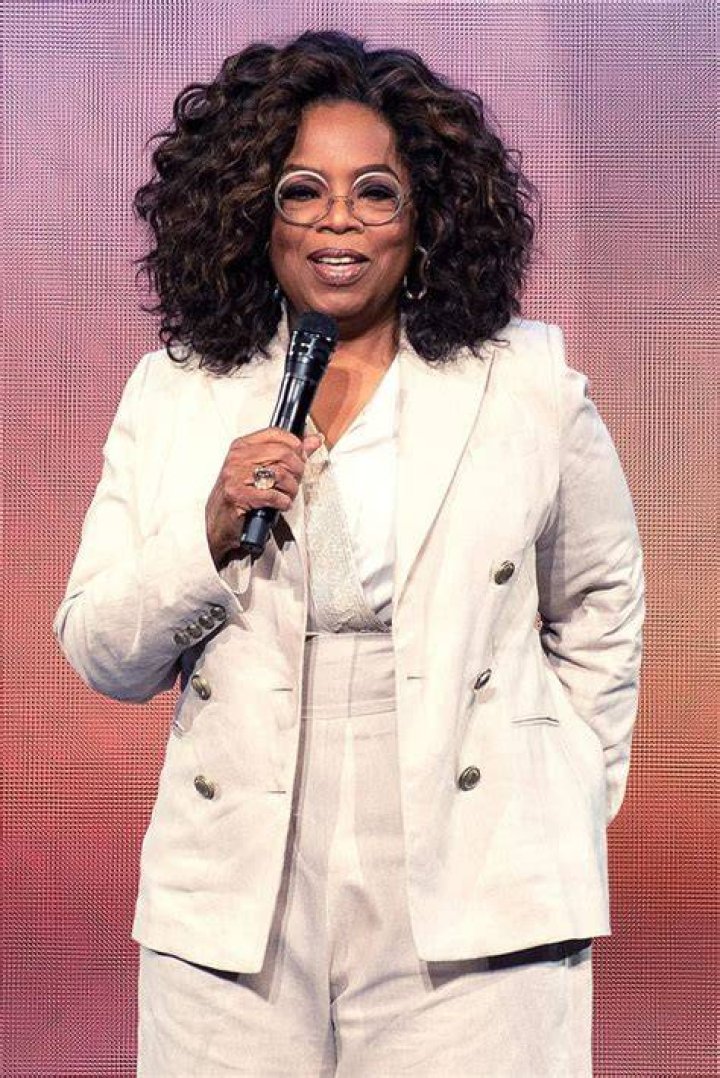 Famous Female Billionaires: Rihanna, Oprah & More Celebrity Women With 10-Figure Bank Accounts