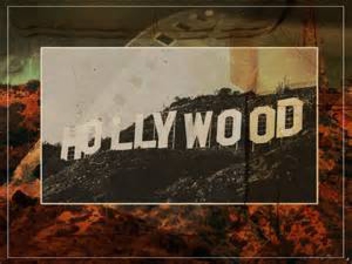 Fastest iTunes #1 Ever – Hollywood Life