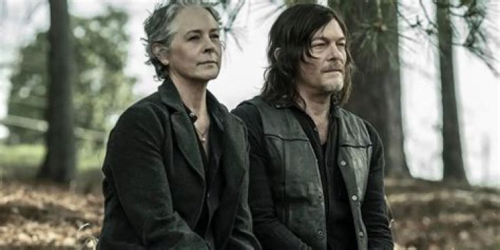 ‘Fear The Walking Dead’ Season 2 — PICS