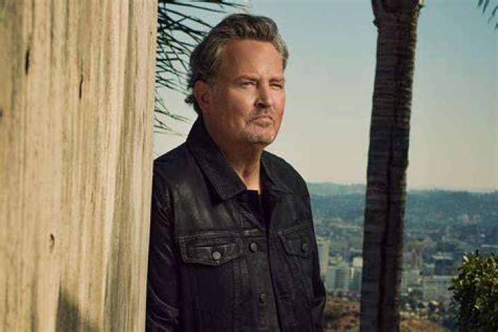 ‘Friends’ Cast Breaks Silence After Matthew Perry’s Death: Statement – Hollywood Life