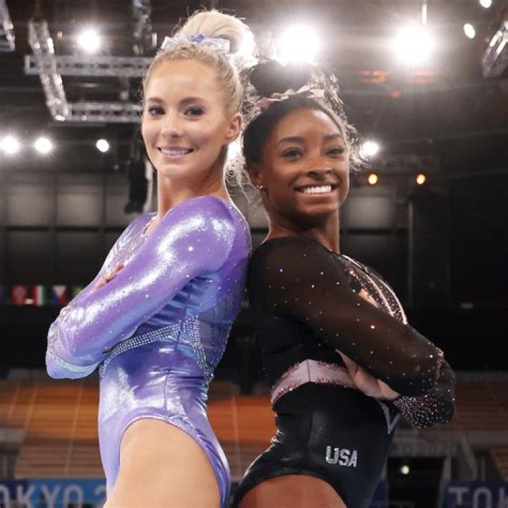 Gabby Douglas Shades Simone Biles At Olympics: Barely Claps & Gives A Salty Look — Watch