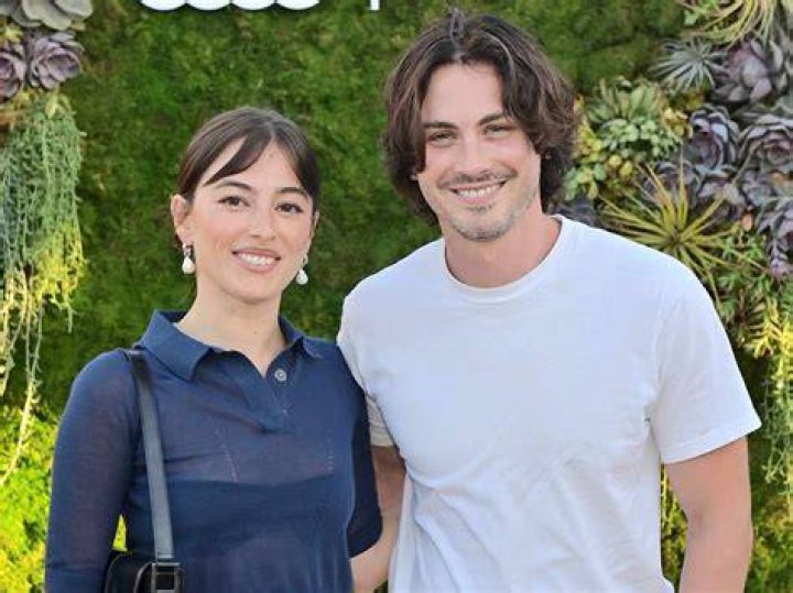 Garrett Talks Getting Engaged In Season 2 Finale – Hollywood Life