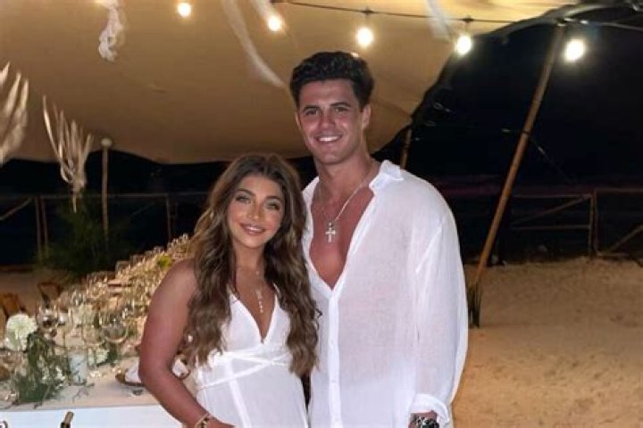 Gia Giudice Rocks Blue Bikini In Mexico With BF Christian Carmichael – Hollywood Life