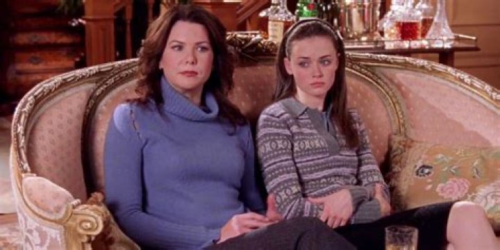 ‘Gilmore Girls’ Summer Recap: Jess’ Advice Leads To Rory Clashing With Lorelai