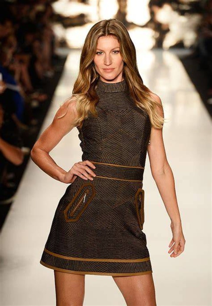 Gisele Bundchen Retires From Runway Modeling