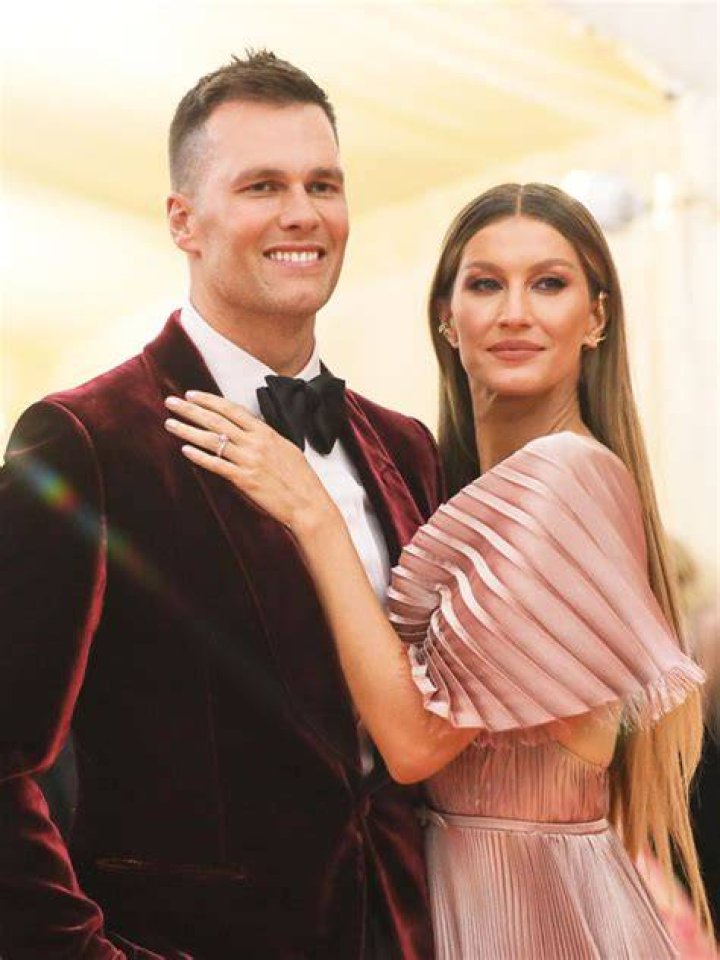 Gisele Bundchen Talks Tom Brady Breakup Amid Irina Shayk Romance – Hollywood Life