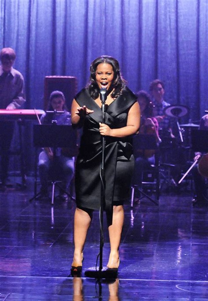 ‘Glee’s Amber Riley Says Playing Mercedes Helped Her ‘Find Her Voice’ – Hollywood Life