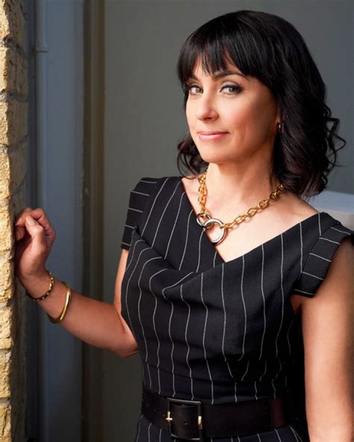 ‘Good Trouble’s Constance Zimmer On Kathleen’s Motives & Directing – Hollywood Life