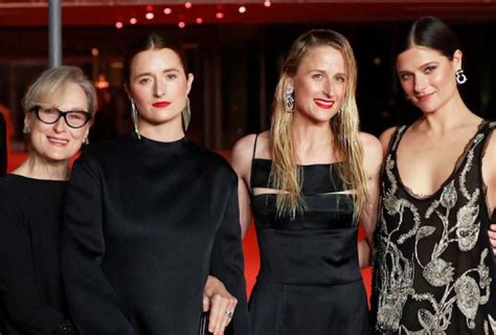 Grace Gummer: 5 Things About Meryl Streep’s Daughter Who’s Engaged To Mark Ronson