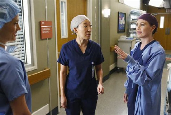 ‘Grey’s Anatomy’ Cristina’s Harper-Avery Award & April’s Pregnant – Hollywood Life