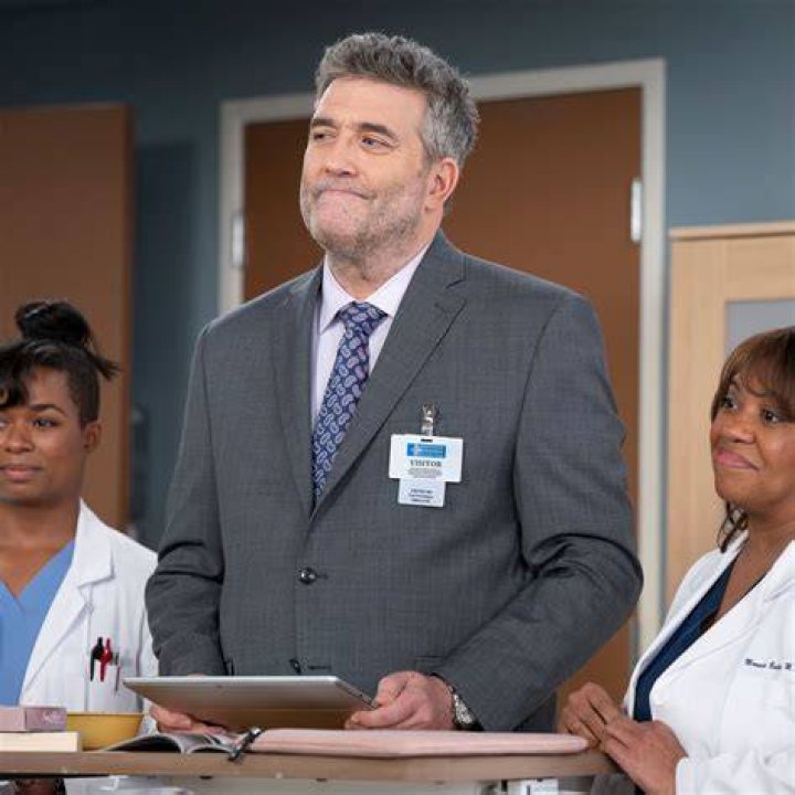 ‘Grey’s Anatomy’ Recap: Richard Makes A Difficult Decision To Save Meredith’s Life