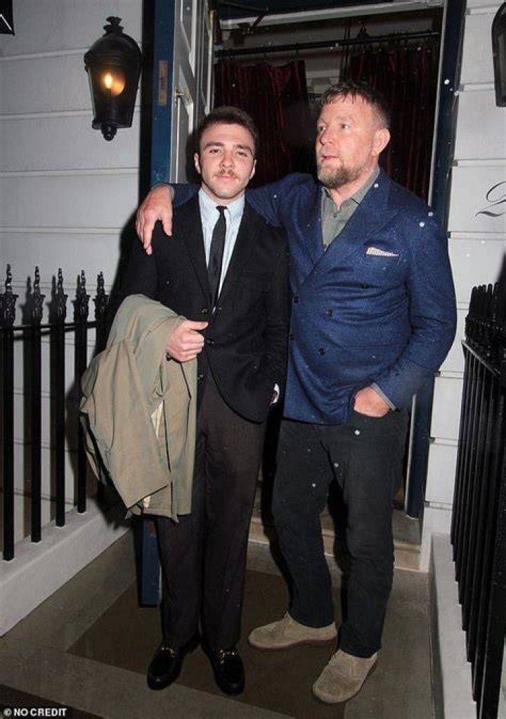Guy Ritchie Celebrity Profile – Hollywood Life