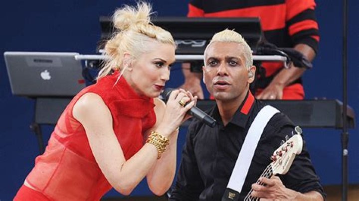 Gwen Stefani Mentions Ex Tony Kanal As She Celebrates ‘Tragic Kingdom’ – Hollywood Life