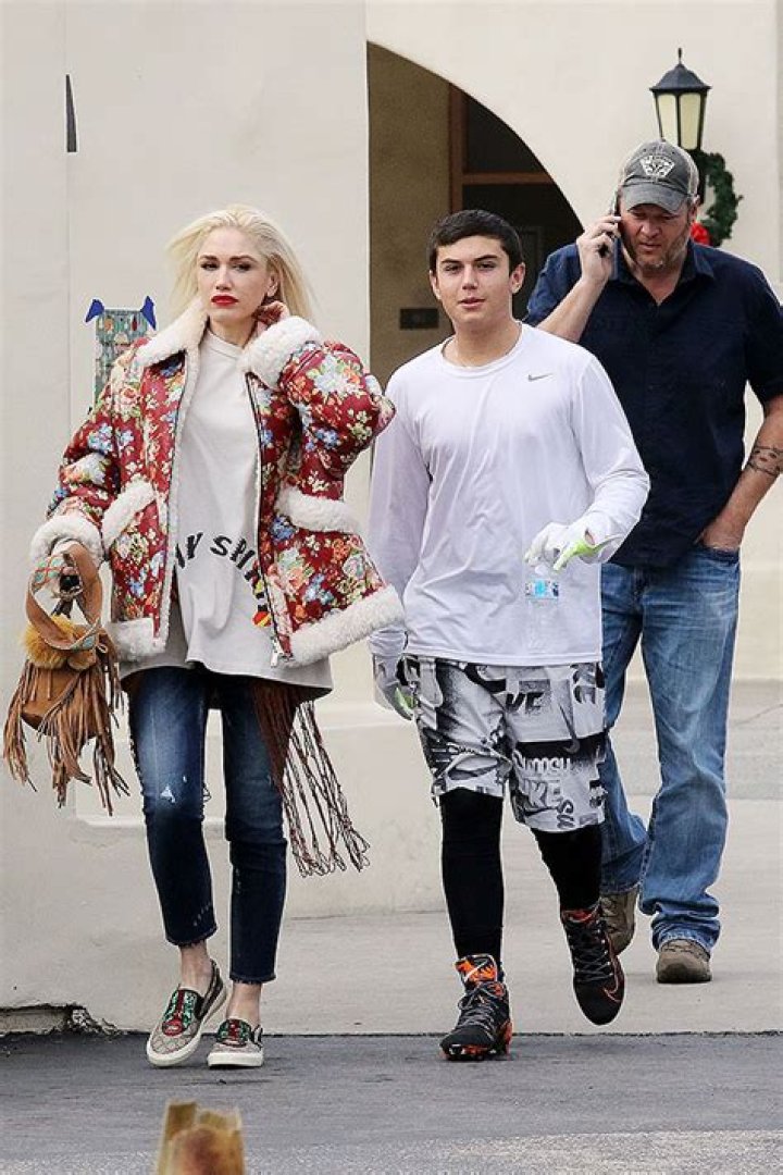 Gwen Stefani’s Son Kingston Rossdale Covers Smashing Pumpkins In Music Video – Hollywood Life