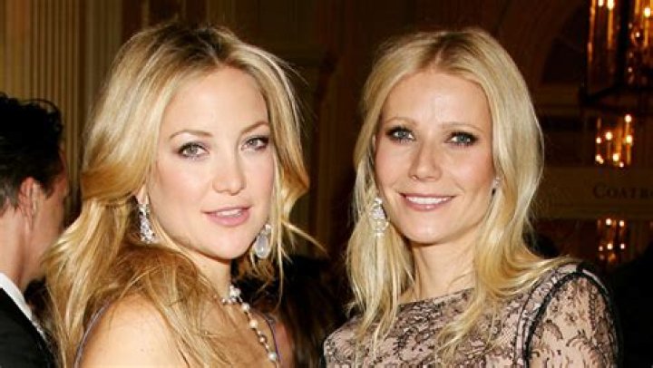 Gwyneth Paltrow & Kate Hudson Make Cocktails In New Goop Video: Watch – Hollywood Life