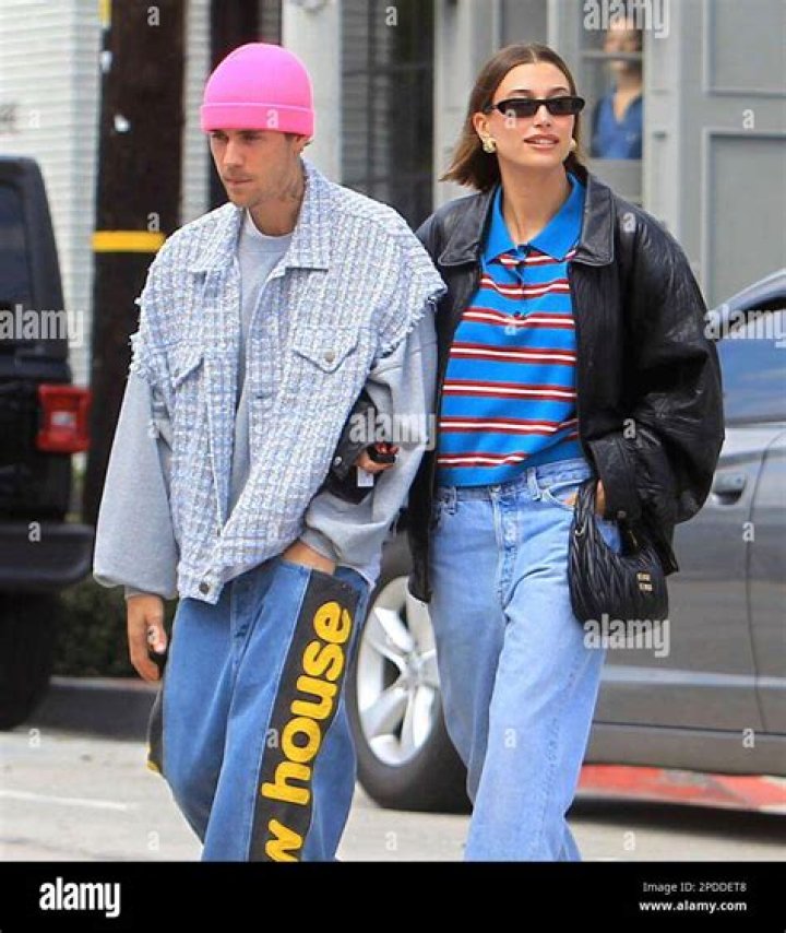 Hailey Baldwin & Justin Bieber Leave Dance Studio: Pics – Hollywood Life