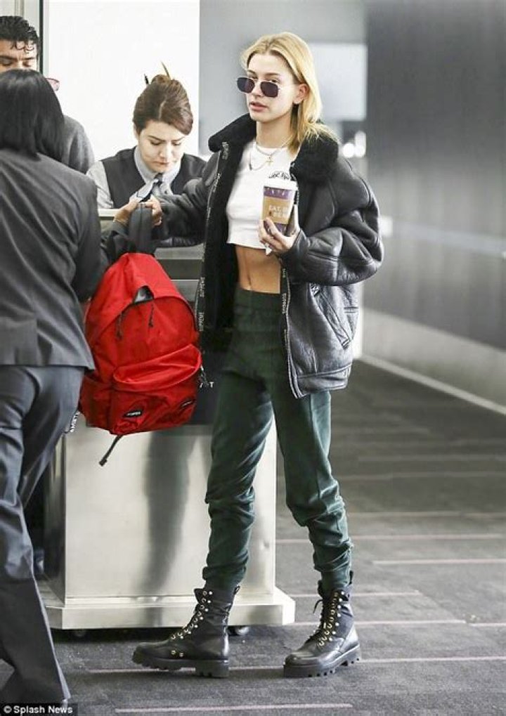 Hailey Baldwin Shows Off Toned Abs In Sports Bras & Spandex Shorts After Early Morning Workout