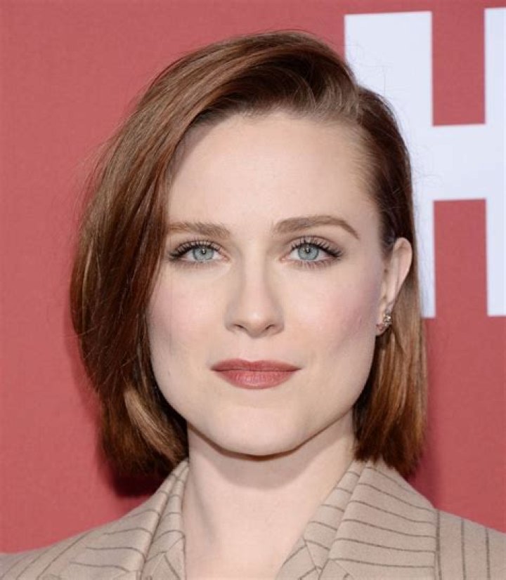 Hair & Makeup — Short Blonde Hair – Hollywood Life