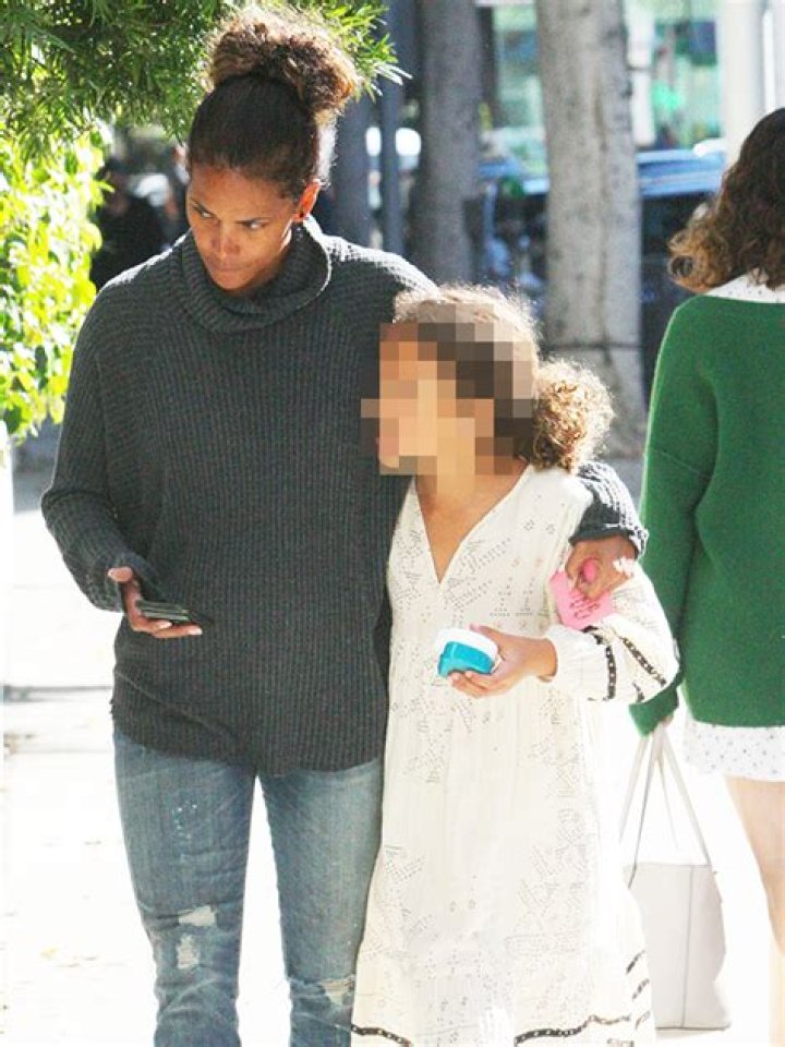 Halle Berry Wishes Daughter Nahla A Happy 15th Birthday: Photos – Hollywood Life