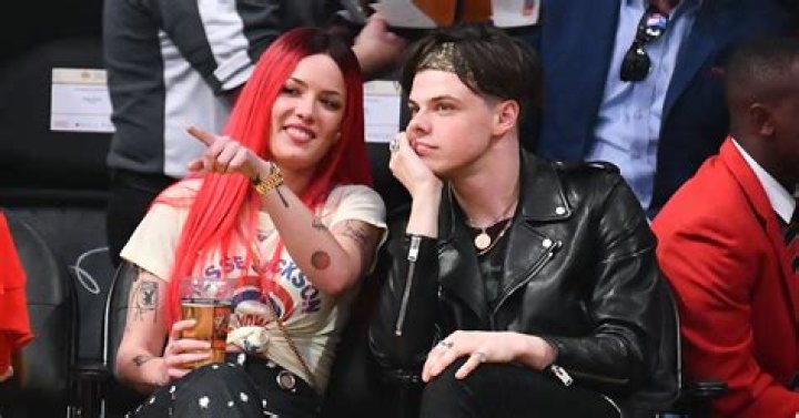 Halsey & Yungblud Pack On Hot PDA In London & Fans Go Wild Over New Romance — See Pic