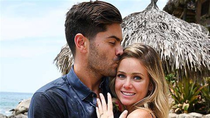 Hannah Godwin & Dylan Barbour Celebrate At Engagement Party: Pics – Hollywood Life