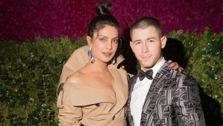 Happy Birthday Priyanka Chopra! See Her Sweet PDA Pics With Nick Jonas – Hollywood Life