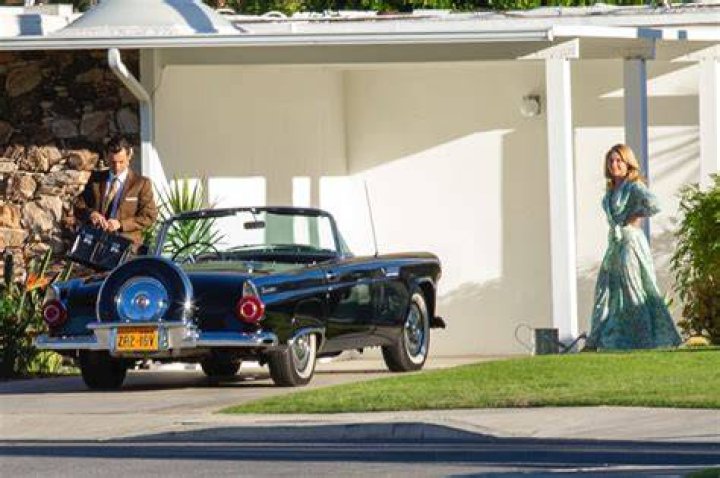 Harry Styles & Florence Pugh Are Seen Filming ‘Don’t Worry, Darling’ – Hollywood Life