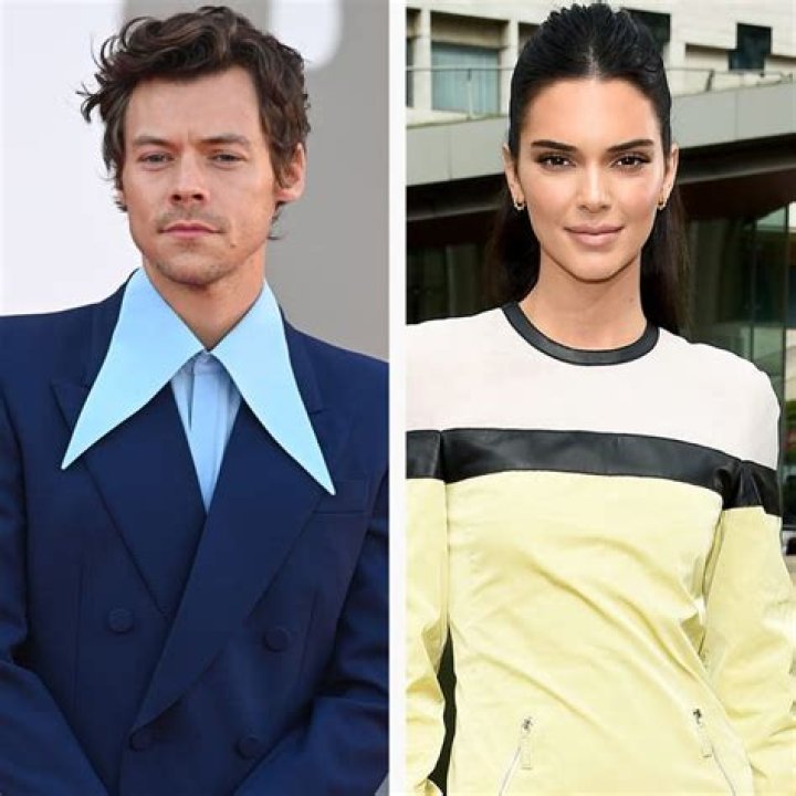 Harry Styles & Kendall Jenner Split Because Of ‘Work Commitments?’