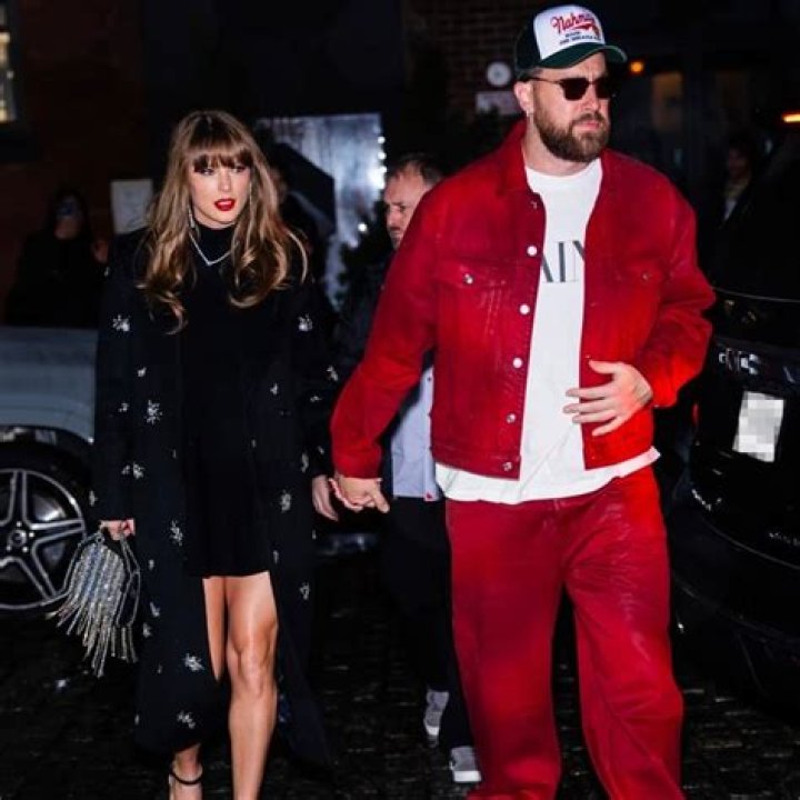 Harry Styles Parties With Cute Girls On Valentine’s — Over Taylor Swift?