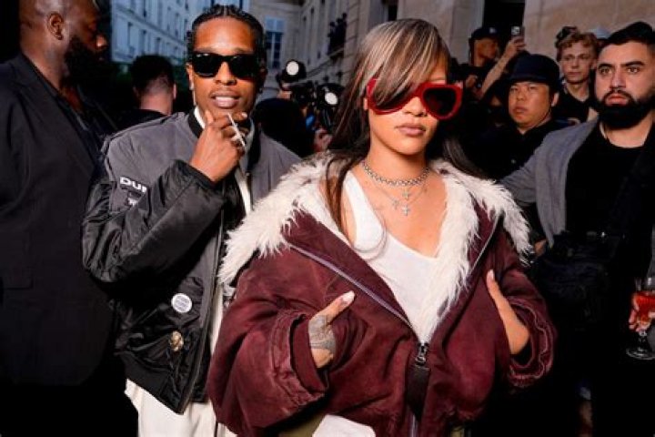 He’s Crazy About Her Like He Was With Rihanna – Hollywood Life
