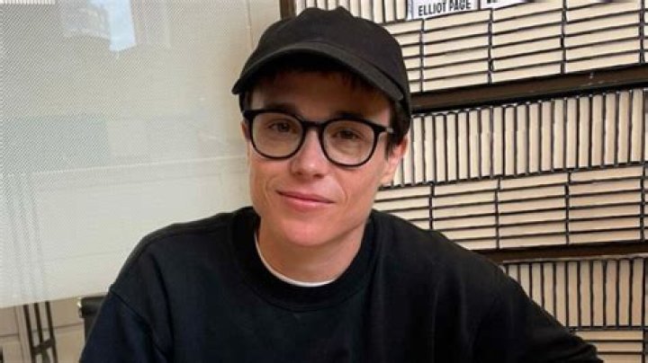 He’s ‘Gross’ – Hollywood Life