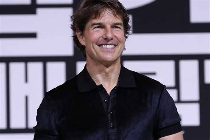 He Still Wants To Fight Tom Cruise – Hollywood Life