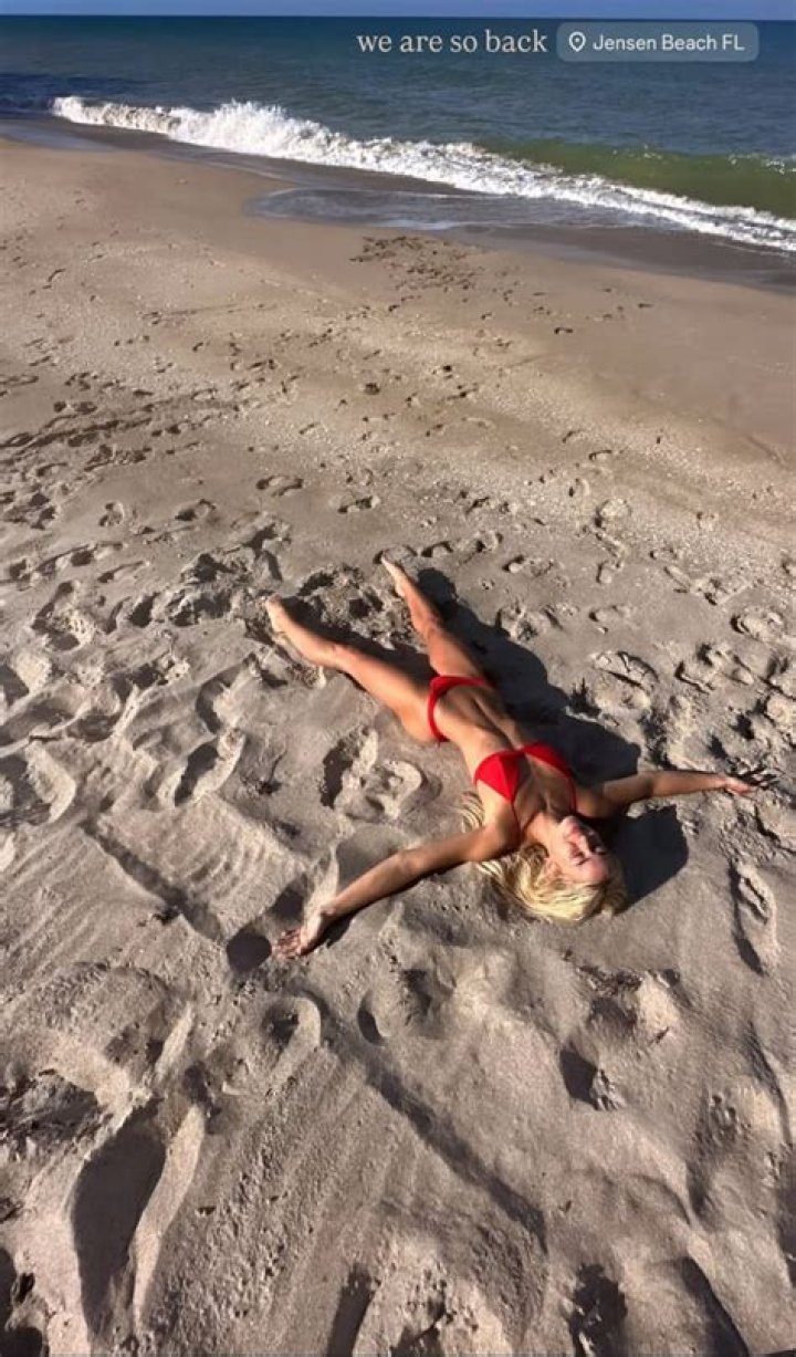 Heather Graham, 52, Rocks Black Bikini As She Hits The Beach In LA: Photos