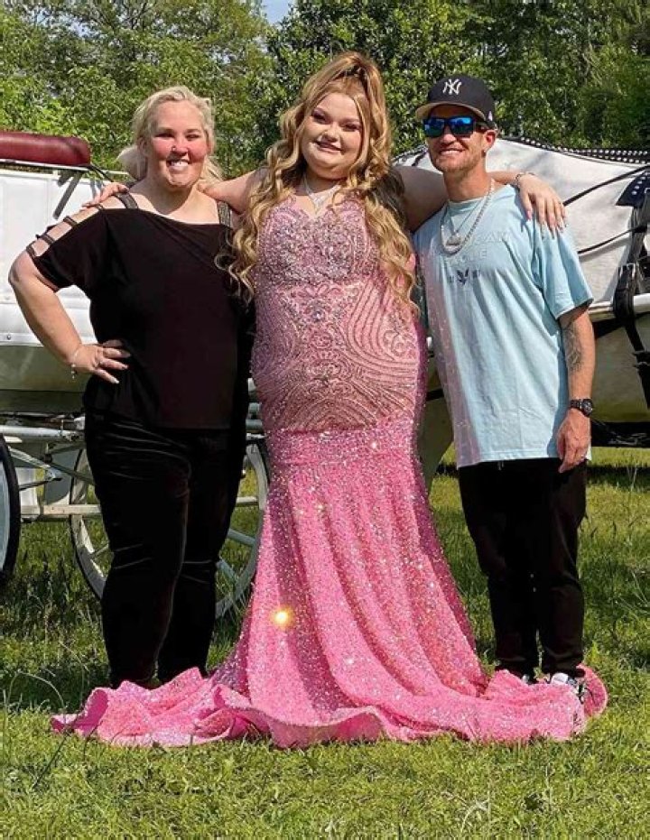 Honey Boo Boo’s Post-High School Plans Revealed By Mama June – Hollywood Life