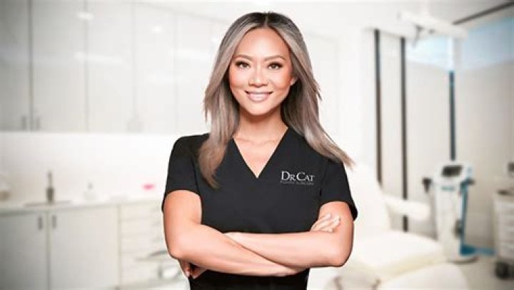 How Dr. Cat Elevates Women’s Confidence Through Cosmetic Mastery – Hollywood Life