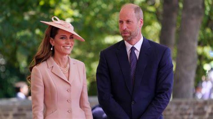 How Prince Harry & William Are Honoring Princess Diana’s Death – Hollywood Life