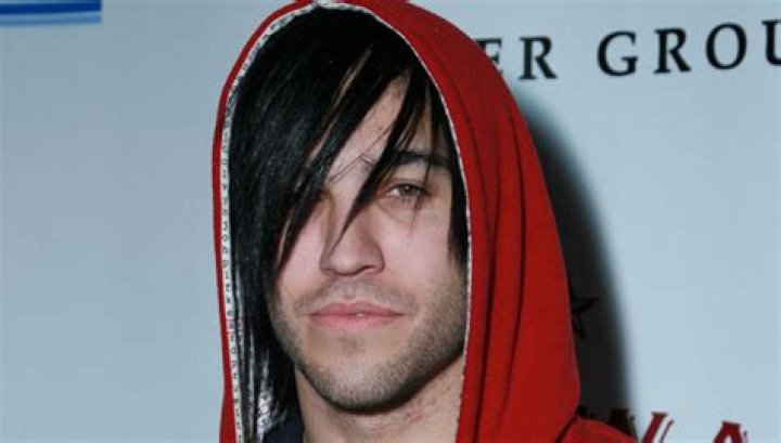 How To Tell If You Were Emo In High School — Telltale Signs – Hollywood Life