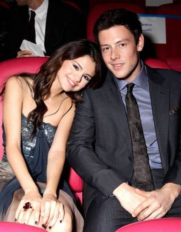 ‘I Love You’ – Hollywood Life