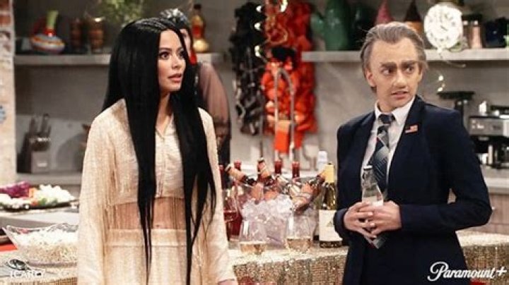 ‘iCarly’ Season 2 Finale Preview: Freddie & Carly ‘Match Perfectly’ As Sonny & Cher