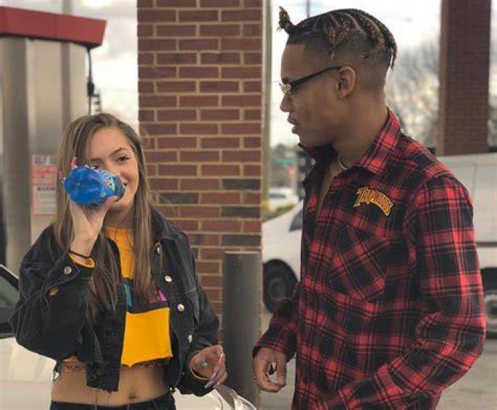 Instagram Celeb Woah Vicky Arrested For Allegedly Kicking Cop In Mall Fight — Watch