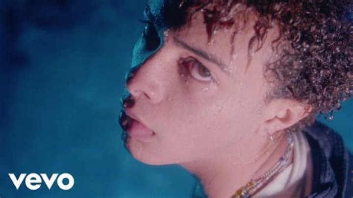Isaac Dunbar’s ‘Love, Or Lack Thereof’ Is A Song About All ‘Aspects’ – Hollywood Life