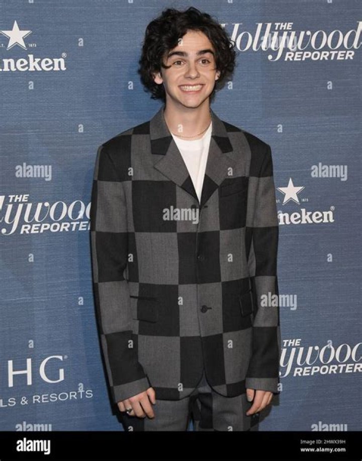 Jack Dylan Grazer & More – Hollywood Life