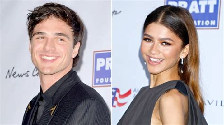 Jacob Elordi Kisses Zendaya On Head & Sets Off Dating Rumors: Photos – Hollywood Life