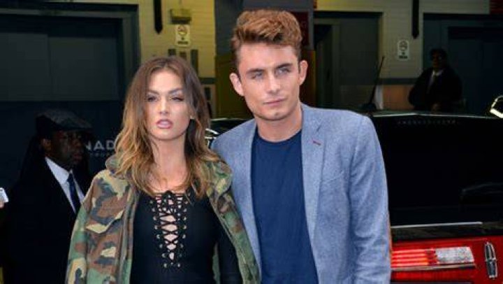 James Kennedy & Lala Kent Reunite As She Celebrates 1 Year Of Sobriety – Hollywood Life