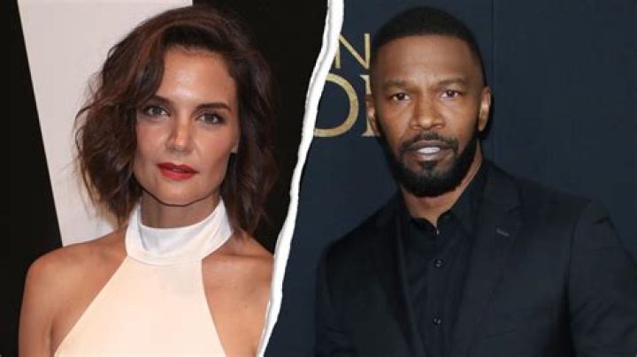 Jamie Foxx Leaves Flirty Comment On Singer Sela Vave’s Stunning Pic After Katie Holmes Split
