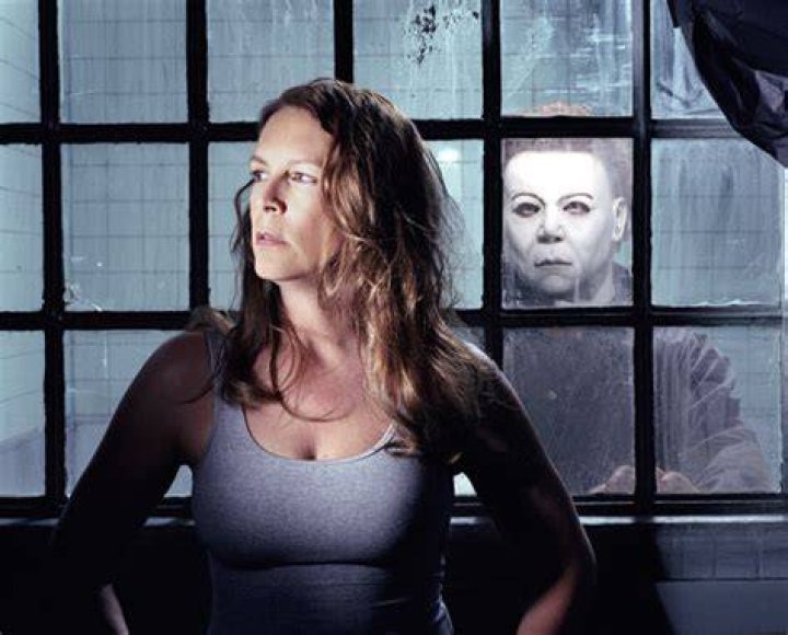 Jamie Lee Curtis In ‘Halloween’ Franchise Movies – Hollywood Life