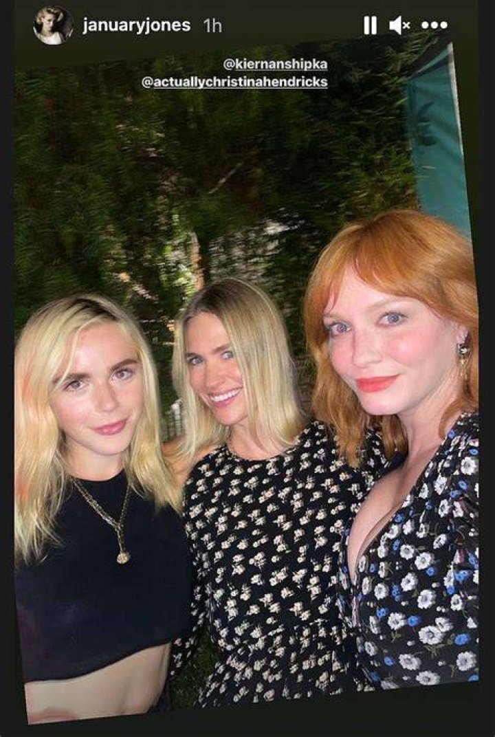 January Jones, Christina Hendricks & Kiernan Shipka Reunite: Photo – Hollywood Life