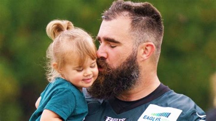 Jason Kelce Reveals Pregnant Wife Is Bringing OBGYN To Super Bowl – Hollywood Life